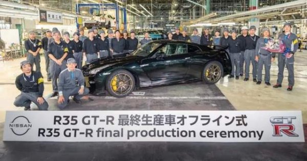 迎客松配资 神车停产，又一汽车巨头扛不住了！